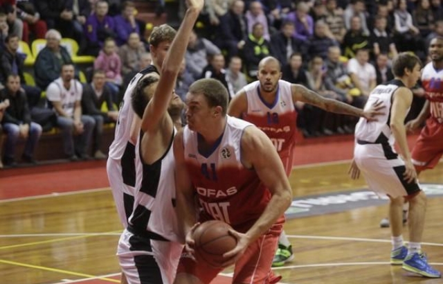 Tofaş, Avrupa'ya kötü başladı