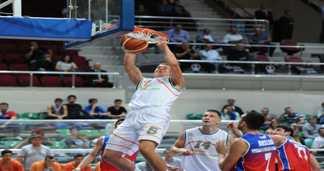 Tofaş başladı Banvit bitirdi