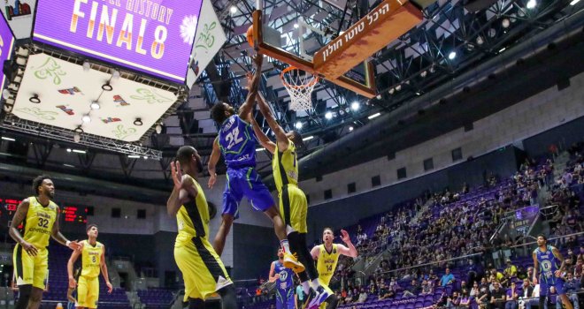 Tofaş galibiyetle veda etti