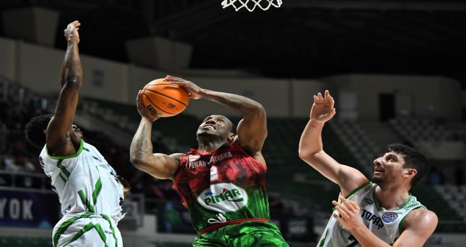 Tofaş ilk galibiyetini Karşıyaka'dan aldı