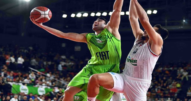 Tofaş, Karşıyaka'dan galibiyetle dönüyor