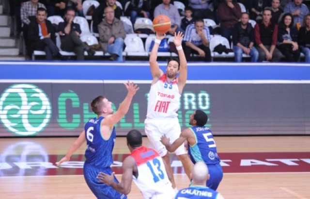 Tofaş, Romanya'da galibiyet arıyor