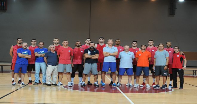 Tofaş sezonu açtı