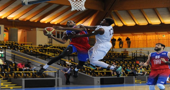 Tofaş, Sharks Antibes karşısında zorlanmadı