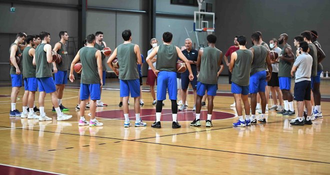 Tofaş tam kadro başladı