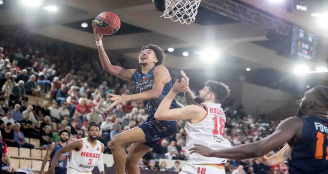 TOFAŞ'a Fransız oyun kurucu