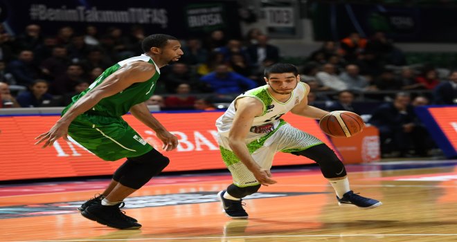 Tofaş'lı Mert Konuk çifte lisansla Yalova Belediyespor'da