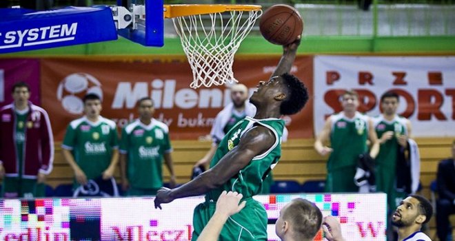 Tofaş'tan yabancı transferi