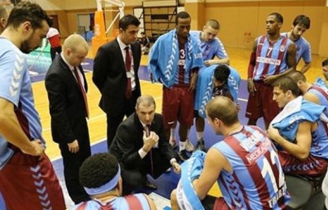 Trabzonspor, Belçika'da farka koştu