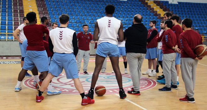 Trabzonspor'da yabancılar maça çıkmayacak...