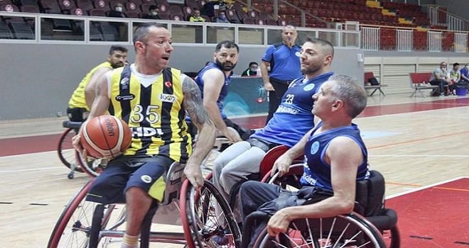 TSB Süper Lig play Of?ta ilk gün favoriler kazandı