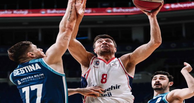 Türk Telekom, Bahçeşehir'i geçti