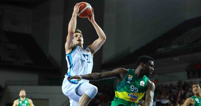 Türk Telekom, Bursaspor'u farklı geçti