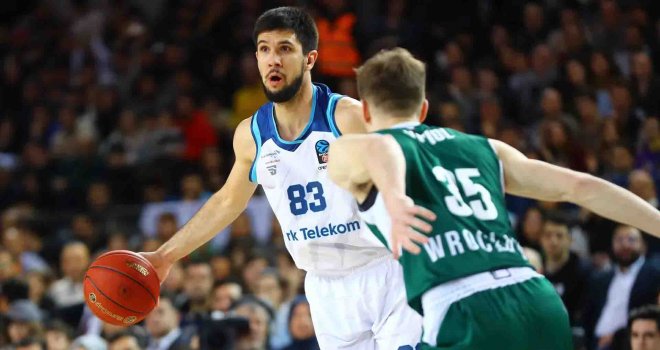 Türk Telekom evinde kazandı