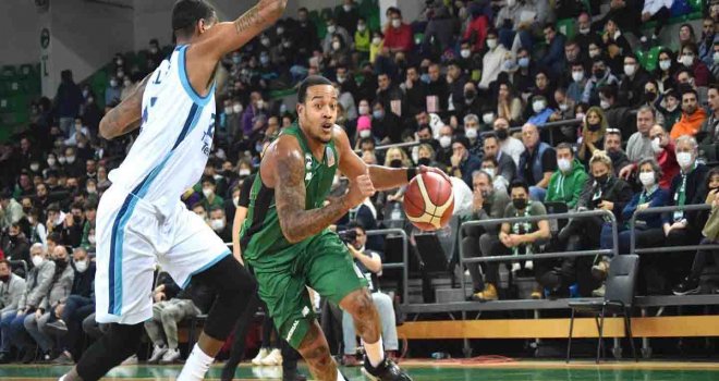 Türk Telekom, İstanbul'dan galibiyetle döndü