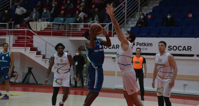 Türk Telekom, Petkim'i deplasmanda geçti