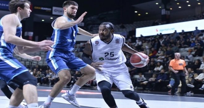 Türk Telekom serisini sürdürdü