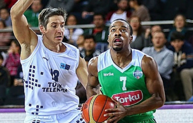 Türk Telekom, Torku Konyaspor'un hattını kesti