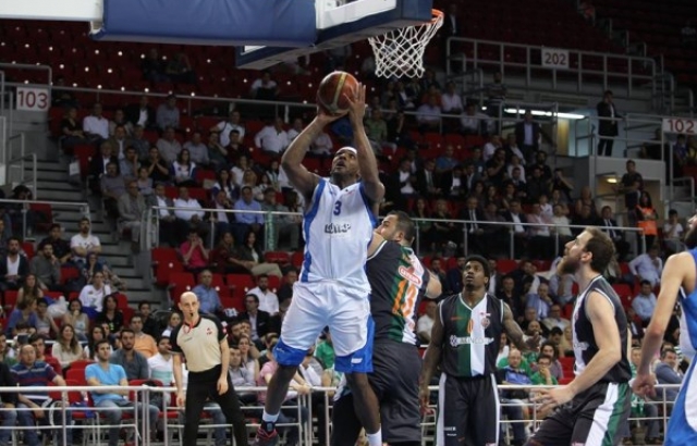 Tüyap Büyükçekmece iç transferi sürdürüyor