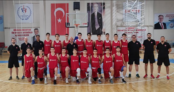 U16 Yıldız Erkek Milli Takım İstanbul?da kampa girdi