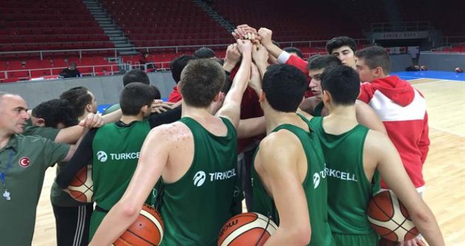 U16 Yıldız Erkek Milli Takımının İstanbul kampı sona erdi