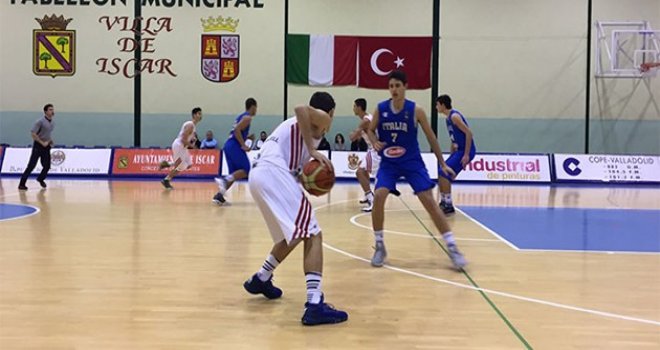 U16 Yıldız Erkekler İtalya galibiyetiyle başladı