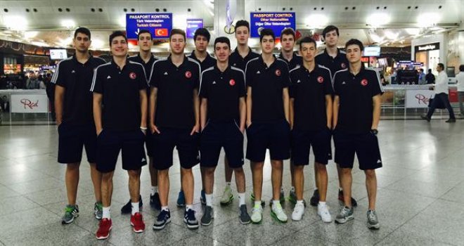 U17 Millilerimiz Litvanya'ya gitti