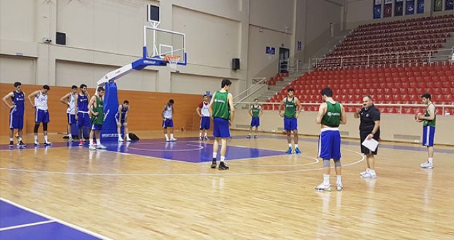 U20 Erkek Milli Takımı'nın İstanbul kampı tamamlandı