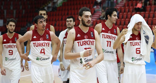 U20 Ümit Millilerimiz final için Litvanya karşısında