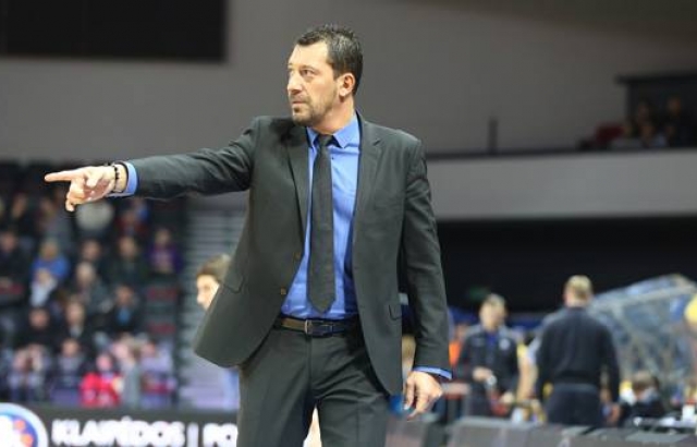 Ufuk Sarıca: Bu basketbolla finalleri hak ediyoruz