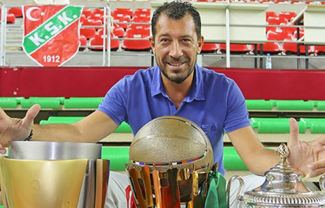 Ufuk Sarıca ismi Karşıyaka'da ölümsüzleşiyor...