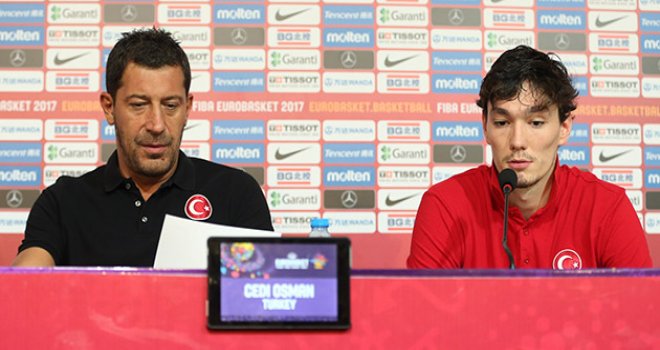 Ufuk Sarıca: Maçı kazanmak için her şeyi denedik