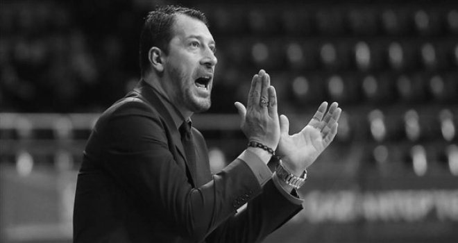 Ufuk Sarıca'nın acı günü...