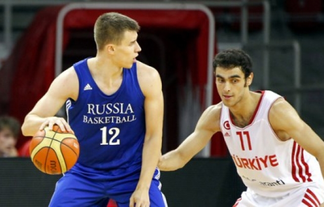 ÜMİT MİLLİLER RUSYA'YA KAYBETTİ