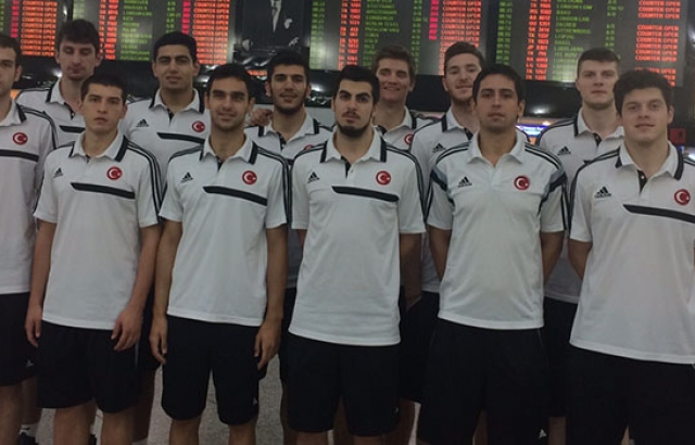 Ümit Millilerimiz İtalya'ya gitti...