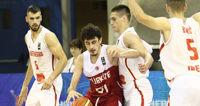 Ümit Millilerimiz Karadağ karşısında galip...