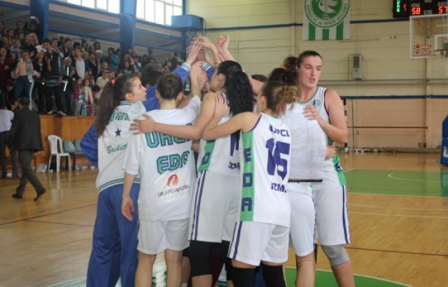 Urla Eda'dan deplasmanda 40 fark