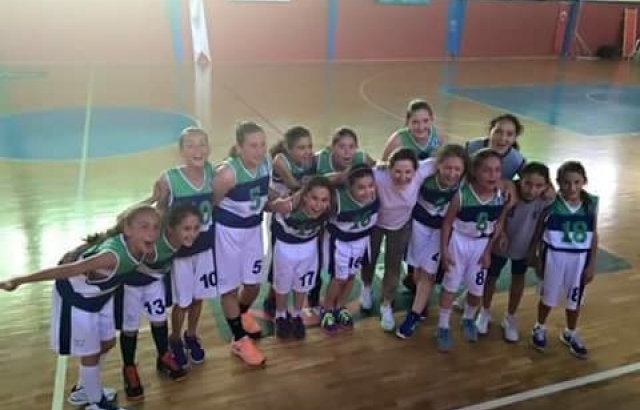 Urla Edaspor'un küçük kızları da pek yaman...