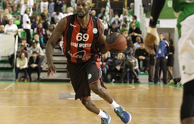 Uşak Sportif, Magnofit'i eli boş yolladı