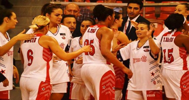 Yakın Doğu Üniversitesi lige galibiyetle merhaba dedi...