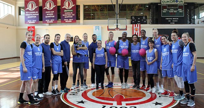 Yakın Doğu Üniversitesi meme kanserine dikkat çekti