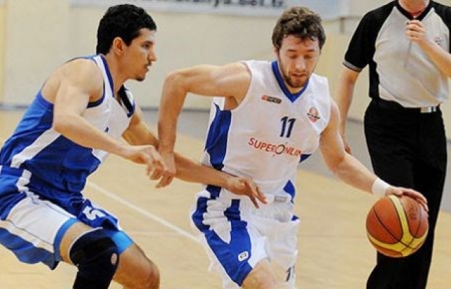 Yalova Belediyespor iki transfer