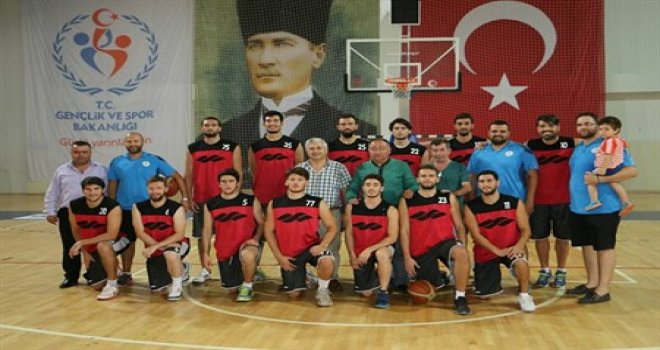 Yalova Belediyespor'un hedefi TBL!.. 