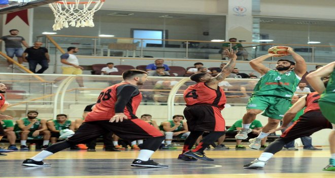 Yalova Group Belediyespor, Bursaspor Durmazlar'ı geçti