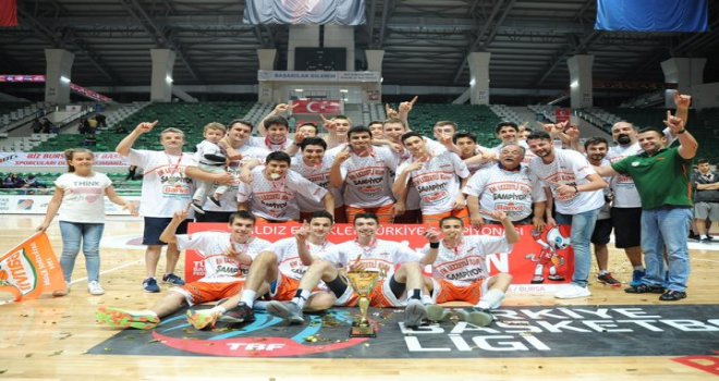 Yıldız Erkekler'de şampiyon Banvit