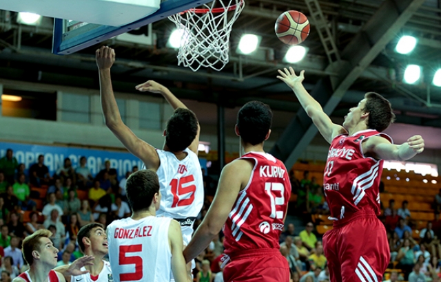 Yıldız Erkeklerimiz Avrupa üçüncüsü!..