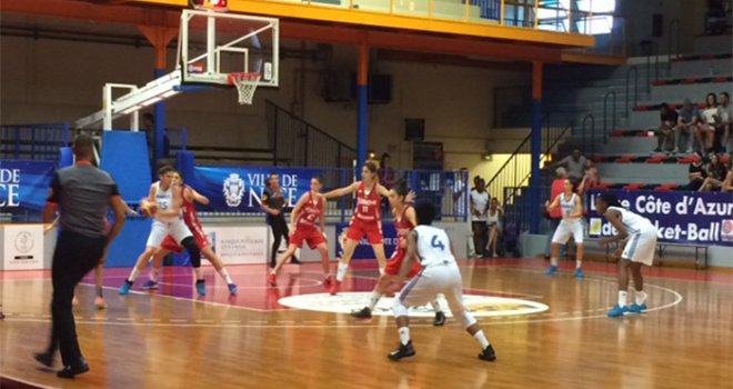 Yıldız Kızlarımız Fransa'ya kaybetti