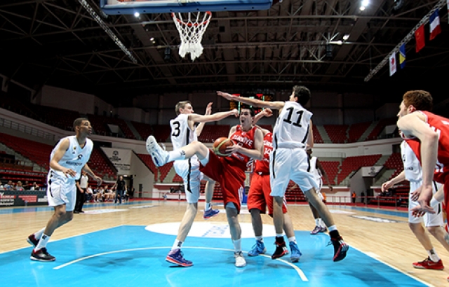 Yıldız Milliler 2'de 2 yaptı