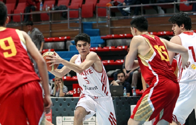 Yıldız Milliler Çin settini zor aştı...