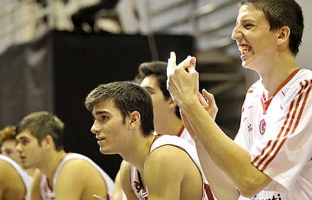 Yıldız Millilerimiz Fransa'ya kaybetti